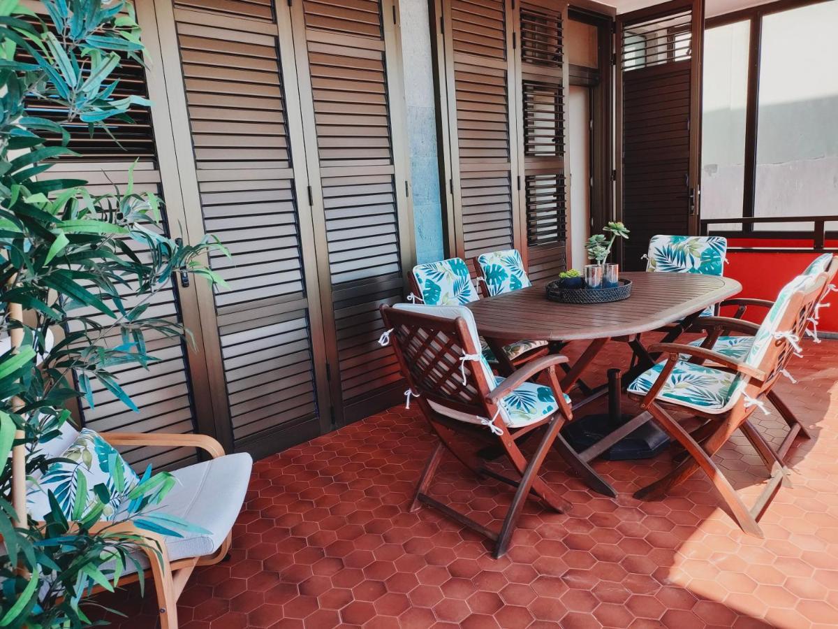Front Line Beach With Fantastic Terrace. 特尔德 外观 照片