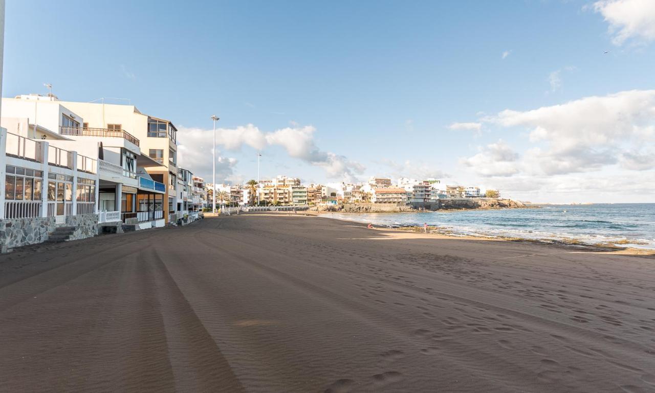 Front Line Beach With Fantastic Terrace. 特尔德 外观 照片