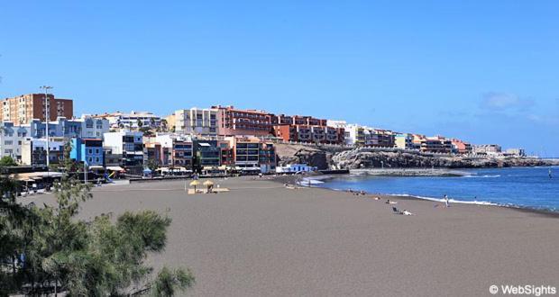 Front Line Beach With Fantastic Terrace. 特尔德 外观 照片
