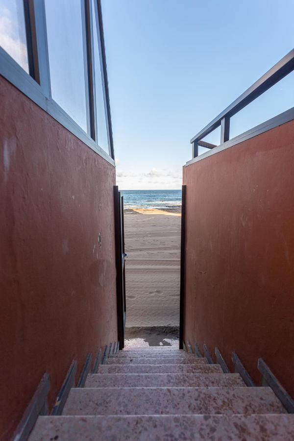 Front Line Beach With Fantastic Terrace. 特尔德 外观 照片