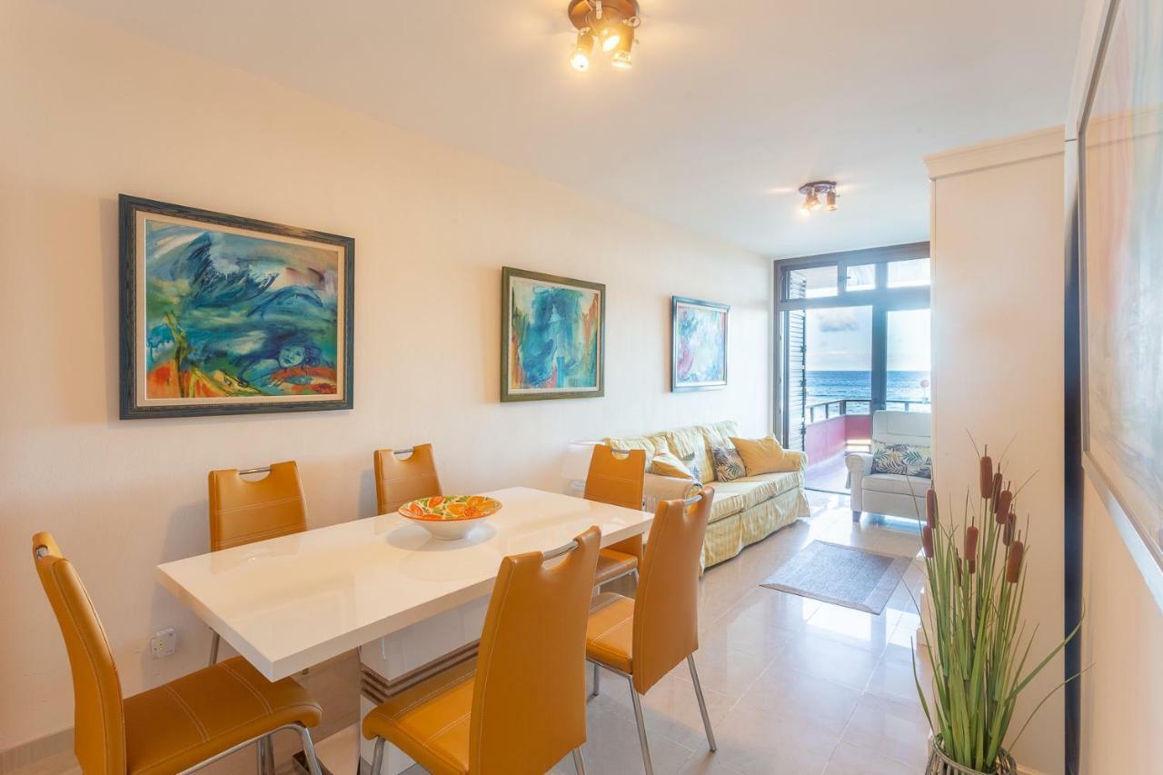 Front Line Beach With Fantastic Terrace. 特尔德 外观 照片